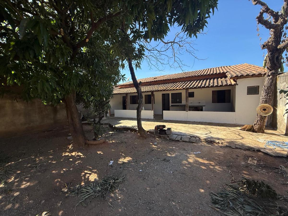 Casa, Jardim Primavera L, 2 Quartos, 4 Vagas, 1 Suíte