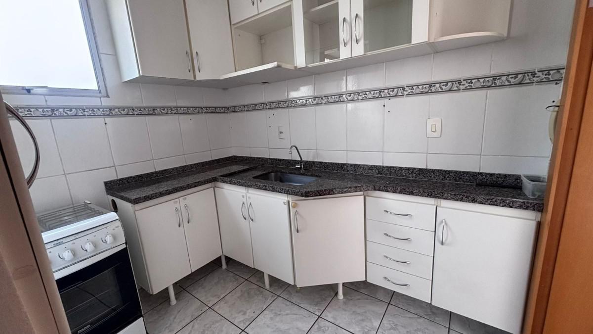Apartamento, Sagrada Família, 3 Quartos, 1 Vaga, 1 Suíte