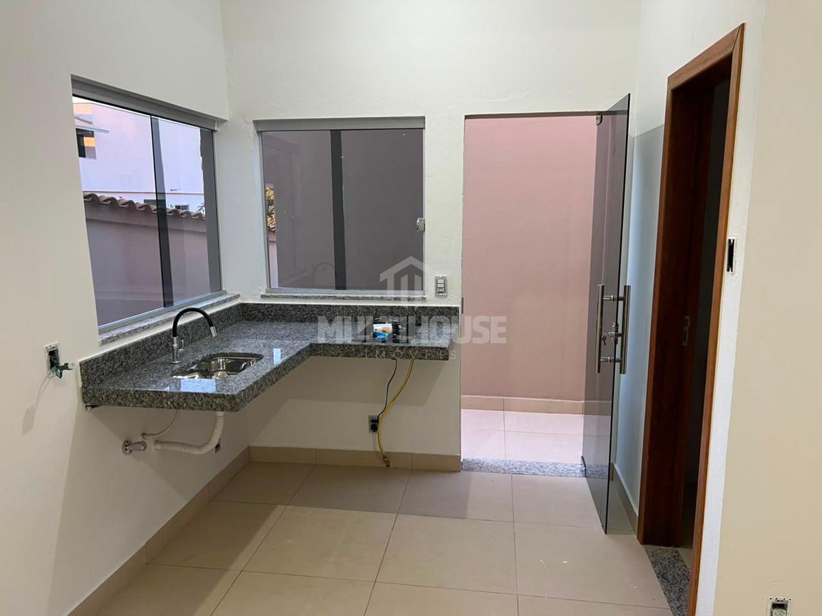 Casa, Novo Itabirito, 1 Quarto, 0 Vaga