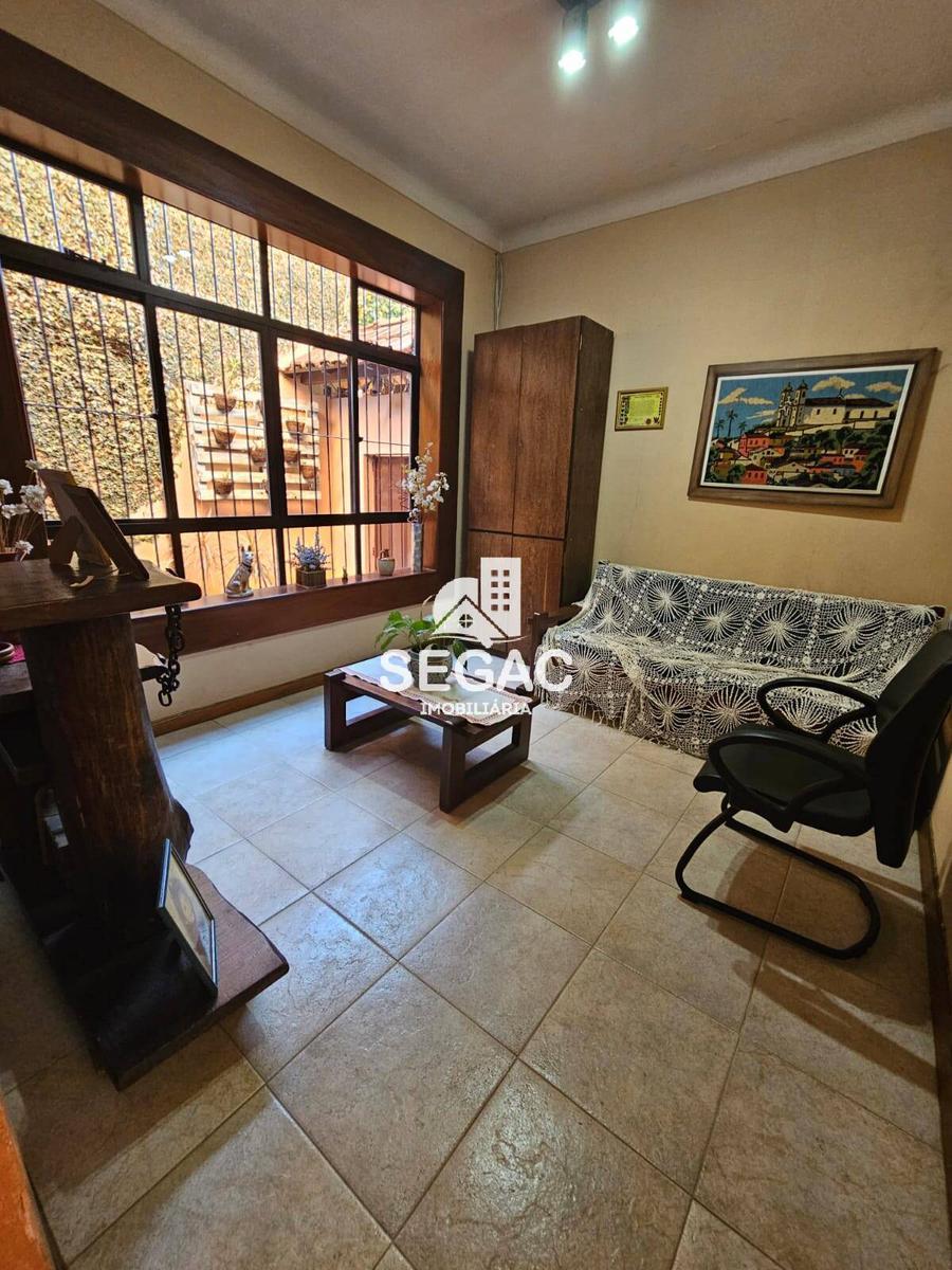 Casa, Nova Suíssa, 3 Quartos, 5 Vagas, 1 Suíte