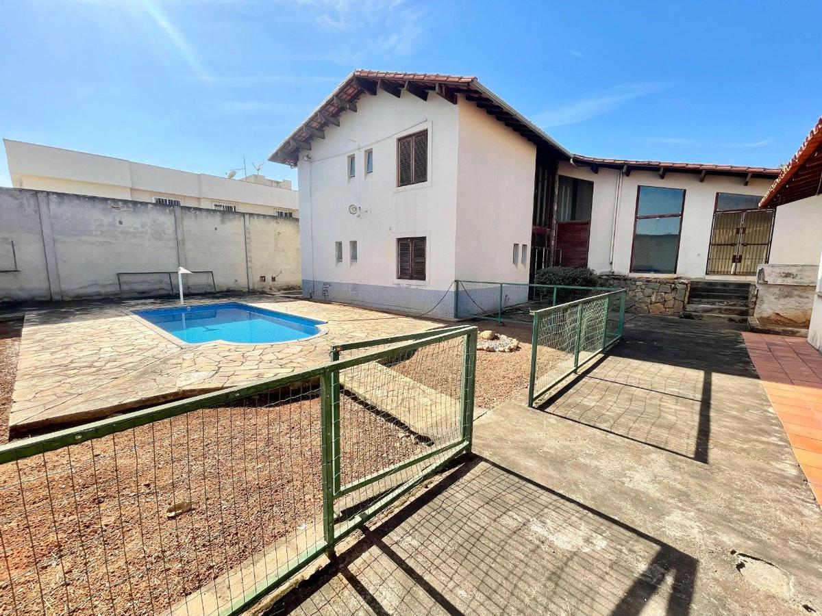 Casa, Santa Amélia, 5 Quartos, 6 Vagas, 2 Suítes