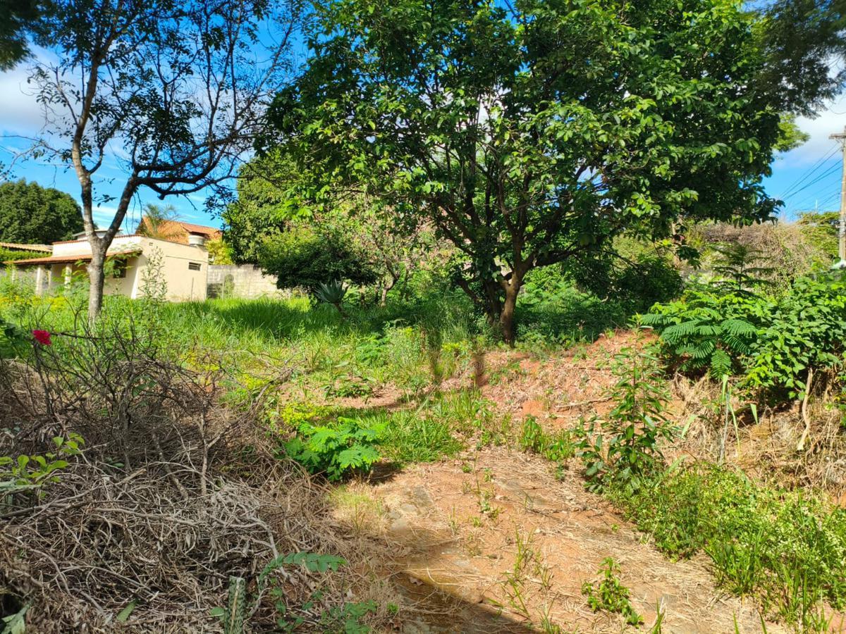 Lote, Bandeirantes (pampulha), 0 Quarto, 0 Vaga