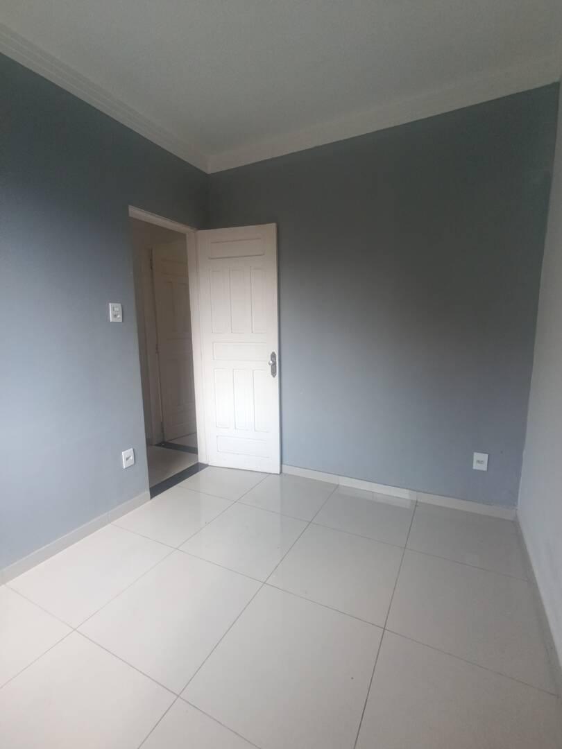 Apartamento, Floresta, 2 Quartos, 1 Vaga