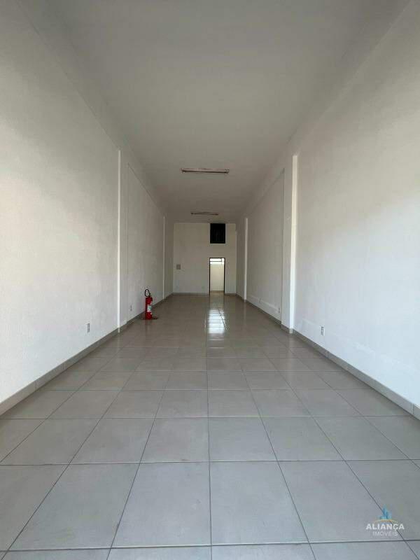 Sala, Centro, 0 Quarto, 0 Vaga