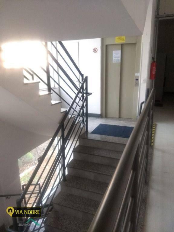 Prédio, Estoril, 15 Vagas