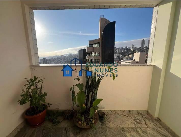 Apartamento, Funcionários, 3 Quartos, 2 Vagas, 1 Suíte