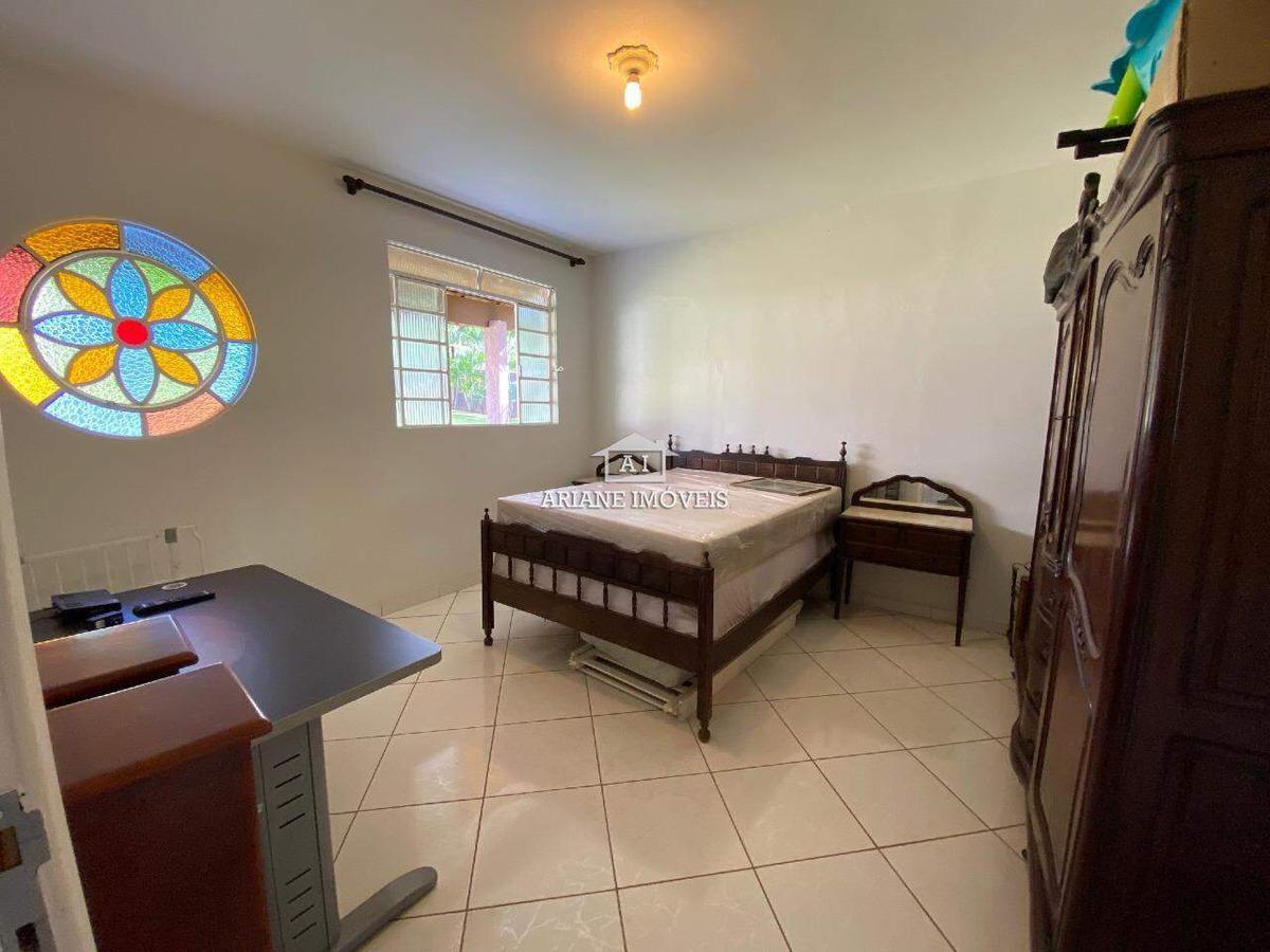 Casa, Braúnas, 4 Quartos, 5 Vagas, 2 Suítes