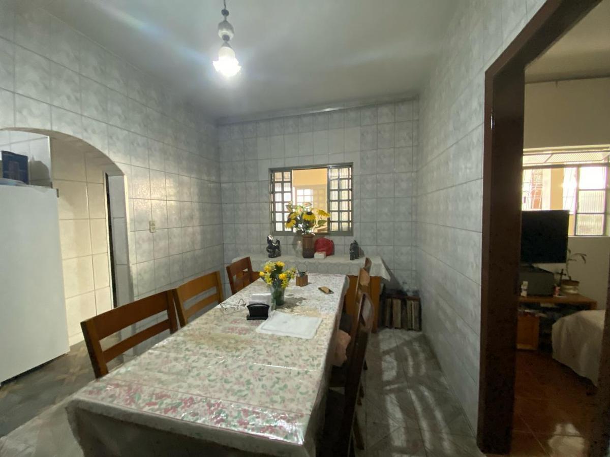 Casa, Aparecida, 3 Quartos, 2 Vagas, 1 Suíte