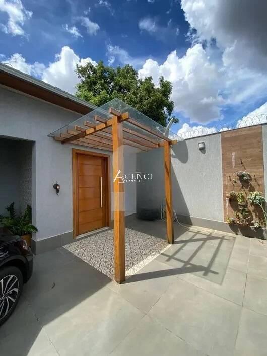 Casa, Inconfidentes, 4 Quartos, 0 Vaga, 1 Suíte