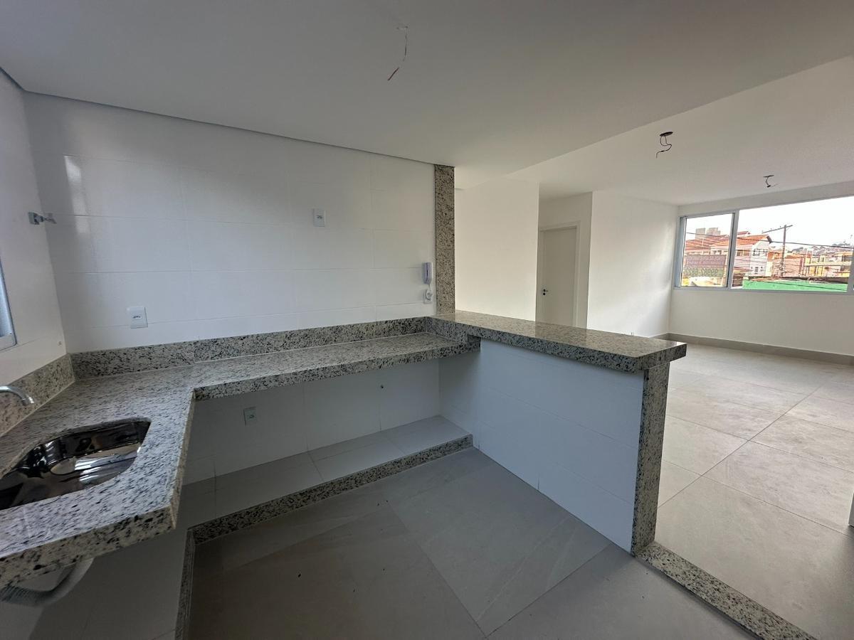 Apartamento, Ipiranga, 2 Quartos, 2 Vagas, 1 Suíte