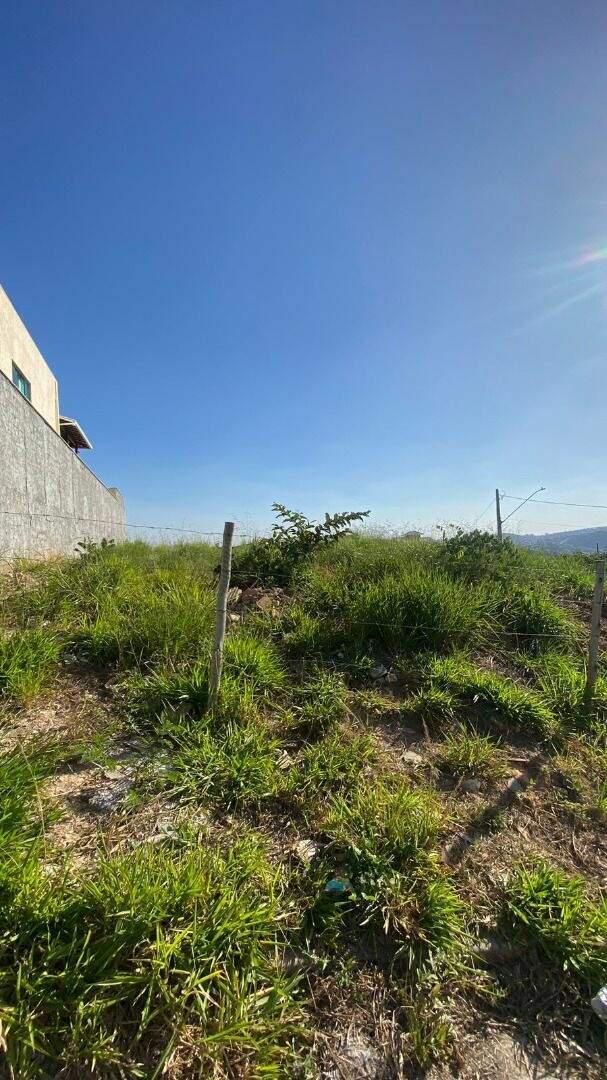 Lote, Liberdade, 0 Quarto, 0 Vaga