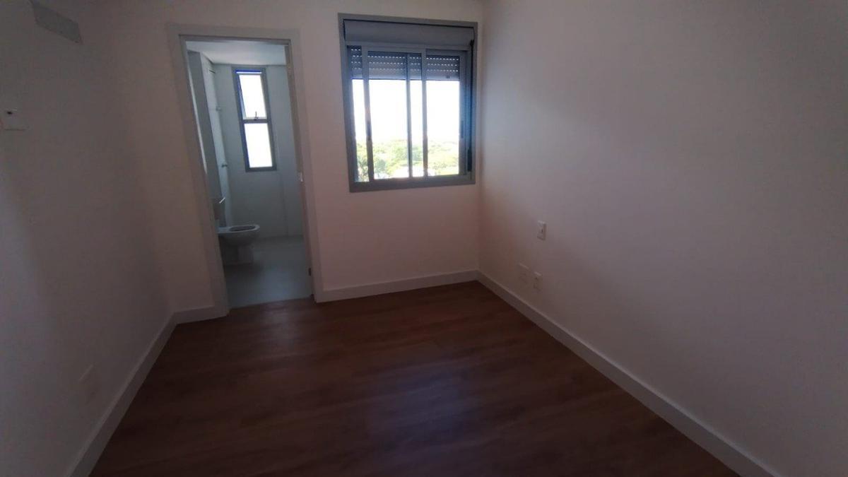 Apartamento, Sagrada Família, 3 Quartos, 2 Vagas, 1 Suíte