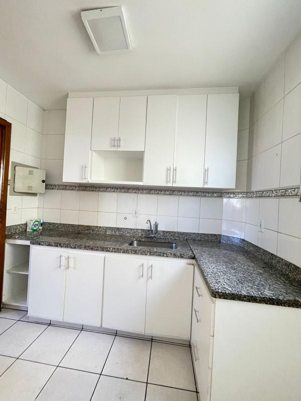Apartamento, Sagrada Família, 3 Quartos, 2 Vagas, 1 Suíte