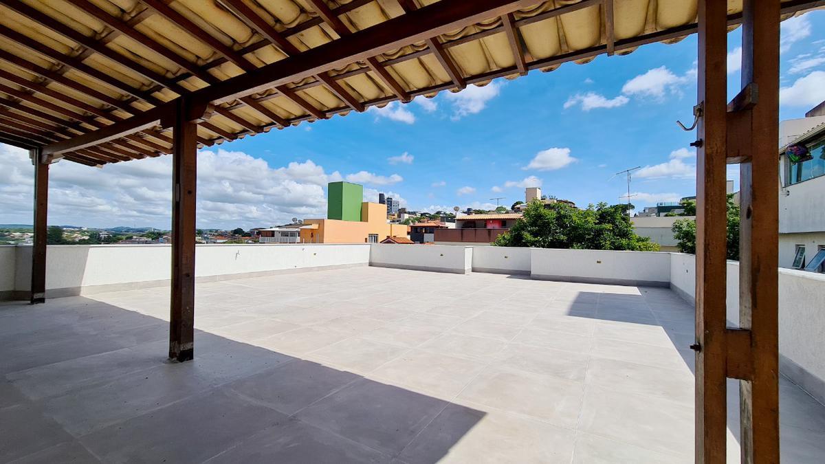Cobertura, Ouro Preto, 4 Quartos, 3 Vagas, 1 Suíte