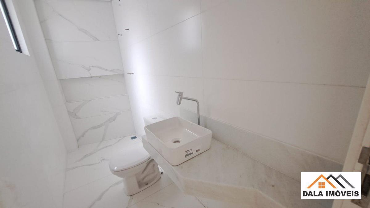 Casa, Planalto, 3 Quartos, 2 Vagas, 1 Suíte