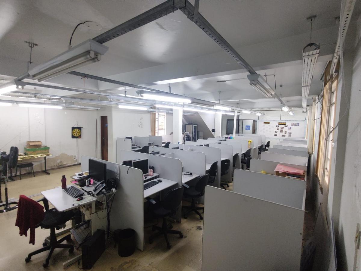 Prédio, Barro Preto, 0 Quarto, 2 Vagas