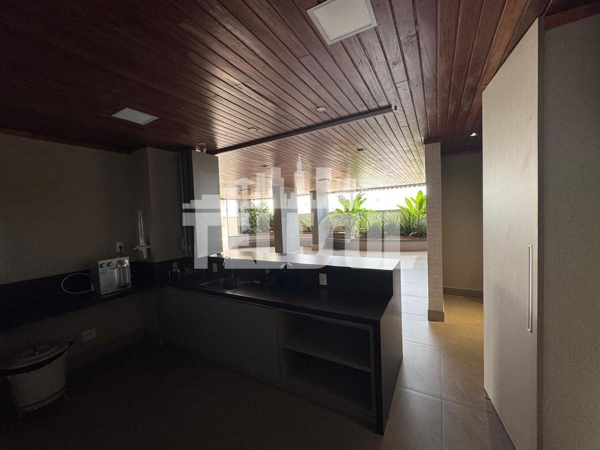 Apartamento, Centro, 4 Quartos, 2 Vagas, 1 Suíte