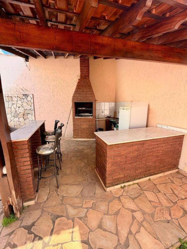 Casa, Novo Horizonte, 4 Quartos, 2 Vagas, 1 Suíte