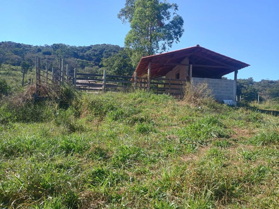 Fazenda, Zona Rural, 2 Quartos, 0 Vaga
