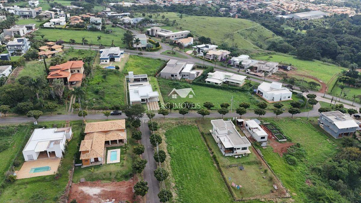 Lote, Condomínio Serra dos Bandeirantes, 0 Quarto, 0 Vaga