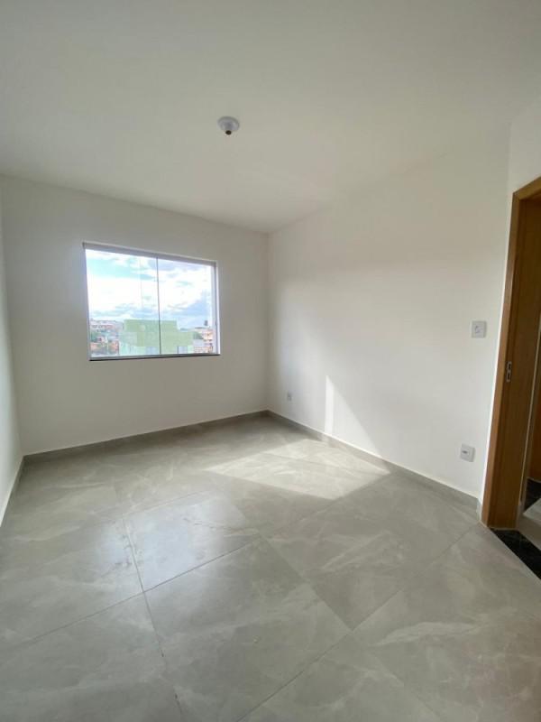 Cobertura, Cardoso (barreiro), 2 Quartos, 2 Vagas, 1 Suíte