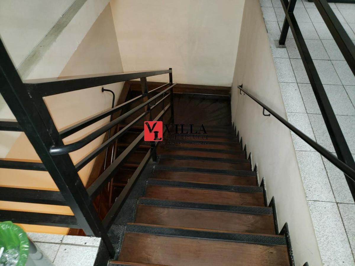 Prédio, Centro, 0 Quarto, 0 Vaga