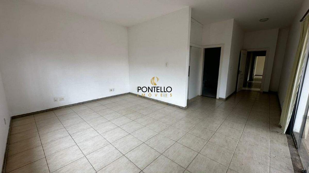 Casa, Santa Rita de Cássia, 5 Quartos, 2 Vagas, 2 Suítes