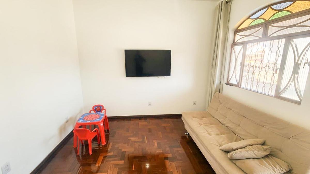 Casa, Vila Pérola, 3 Quartos, 2 Vagas, 1 Suíte