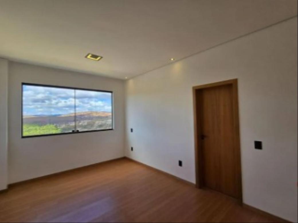 Casa em Condomínio, Água Limpa, 4 Quartos, 3 Suítes
