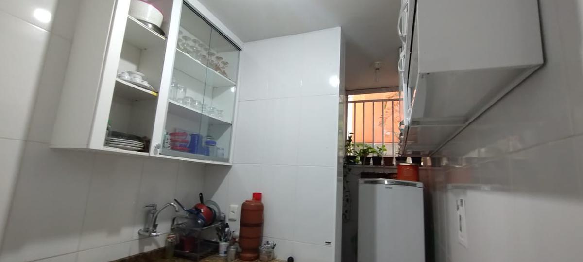 Apartamento, Nova Cachoeirinha, 2 Quartos, 0 Vaga