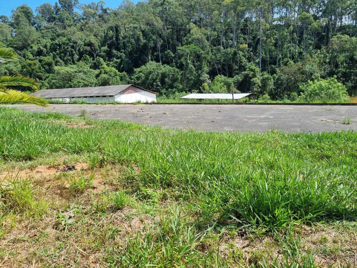 Fazenda, Zona Rural, 3 Quartos, 0 Vaga