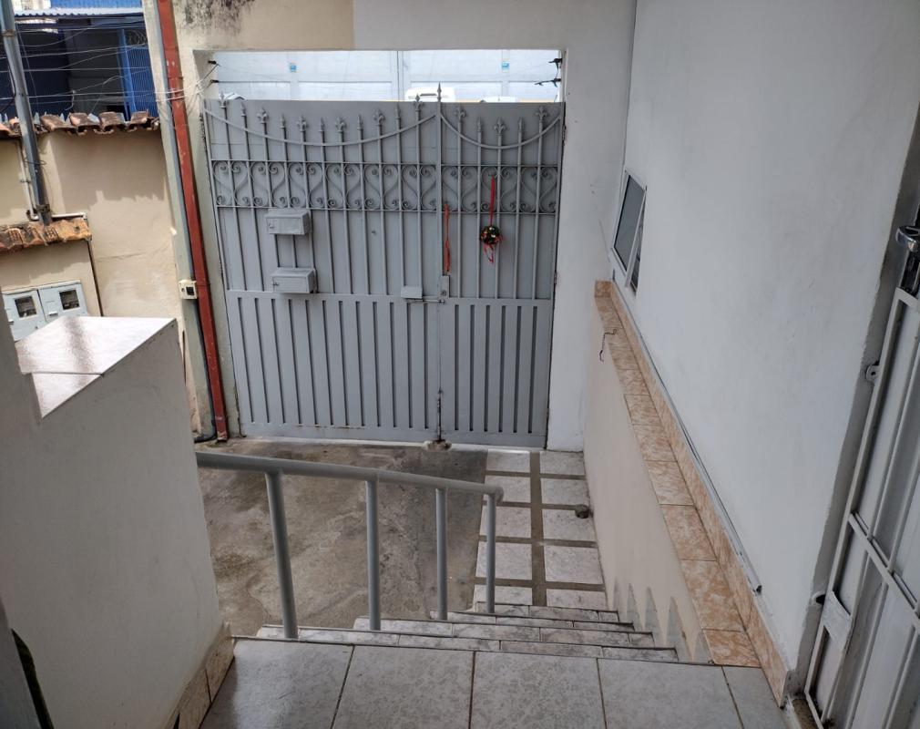 Casa, Calafate, 3 Quartos, 2 Vagas, 1 Suíte