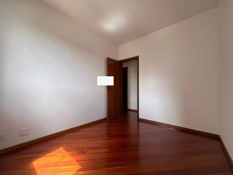 Apartamento, Funcionários, 3 Quartos, 2 Vagas, 1 Suíte