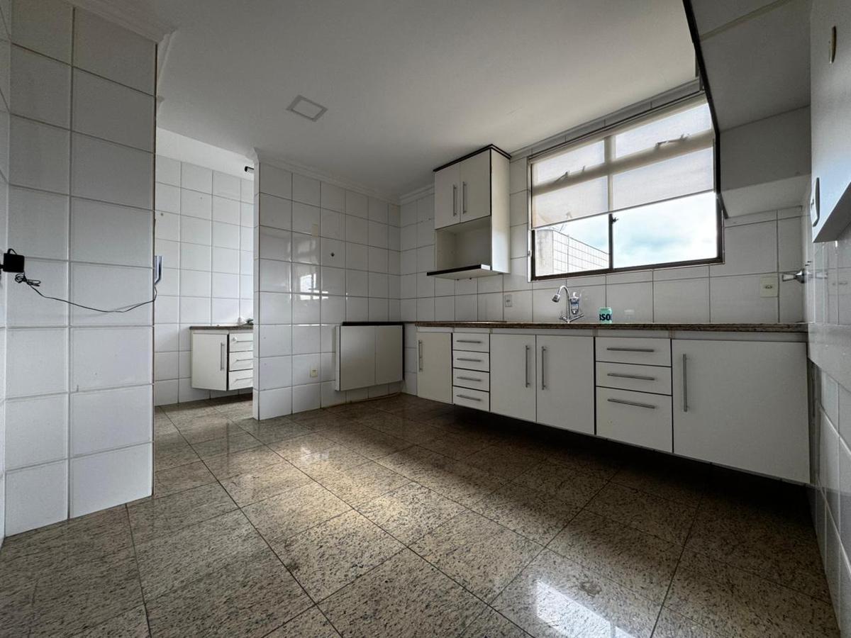 Apartamento, Ouro Preto, 3 Quartos, 1 Vaga, 2 Suítes