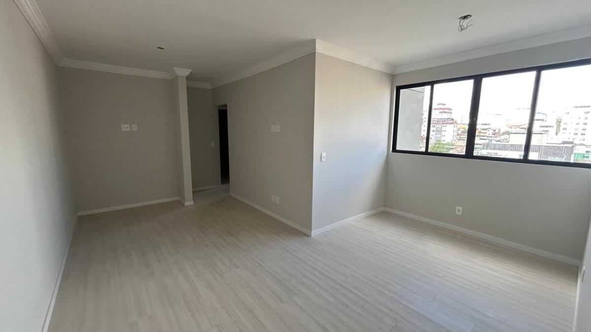 Apartamento, Sagrada Família, 3 Quartos, 2 Vagas, 1 Suíte