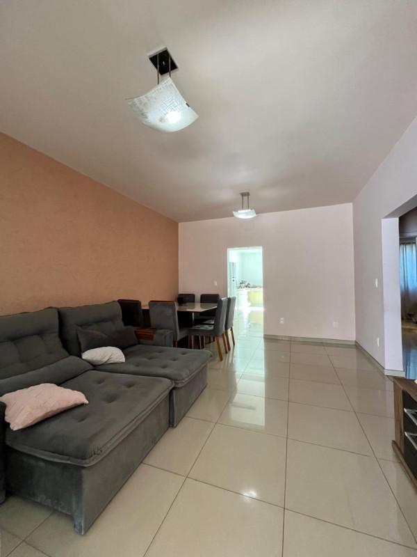 Casa, Tirol, 3 Quartos, 3 Vagas, 1 Suíte