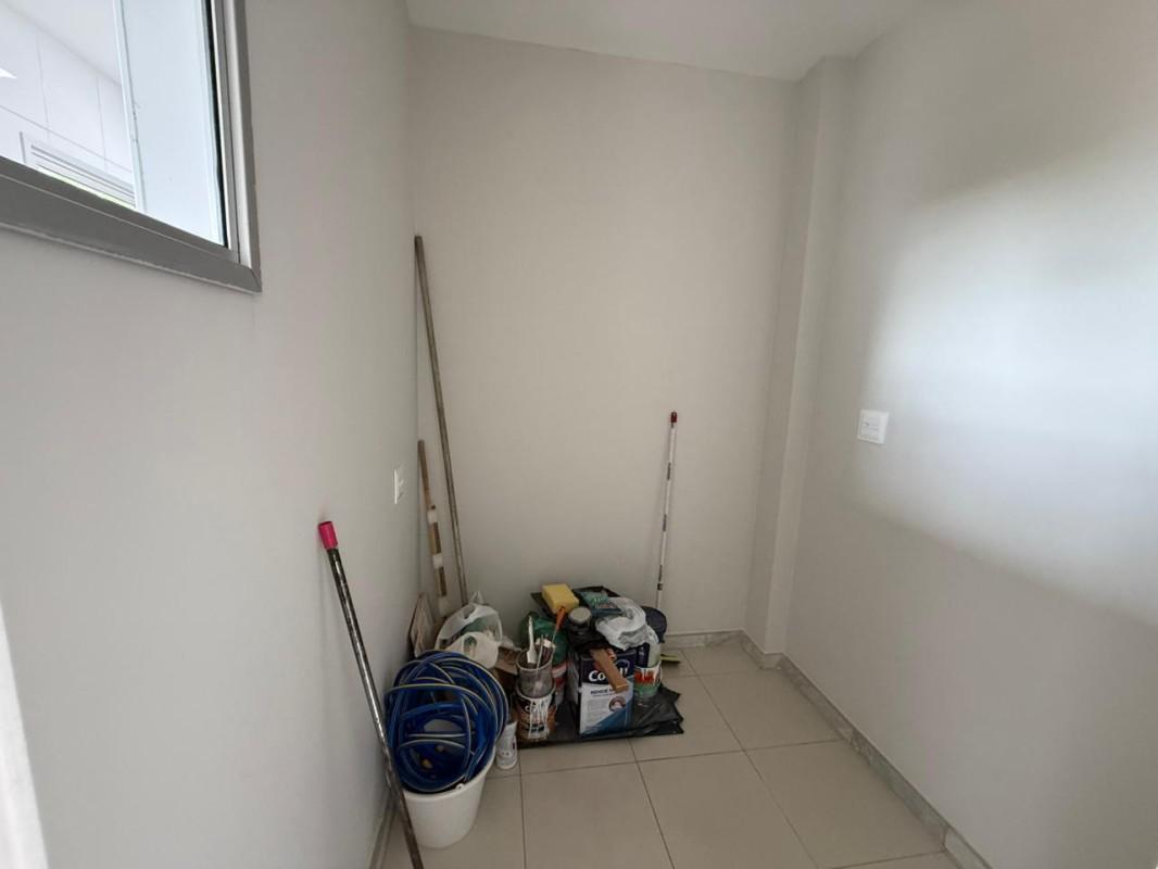 Apartamento, Itapoã, 4 Quartos, 2 Vagas, 1 Suíte