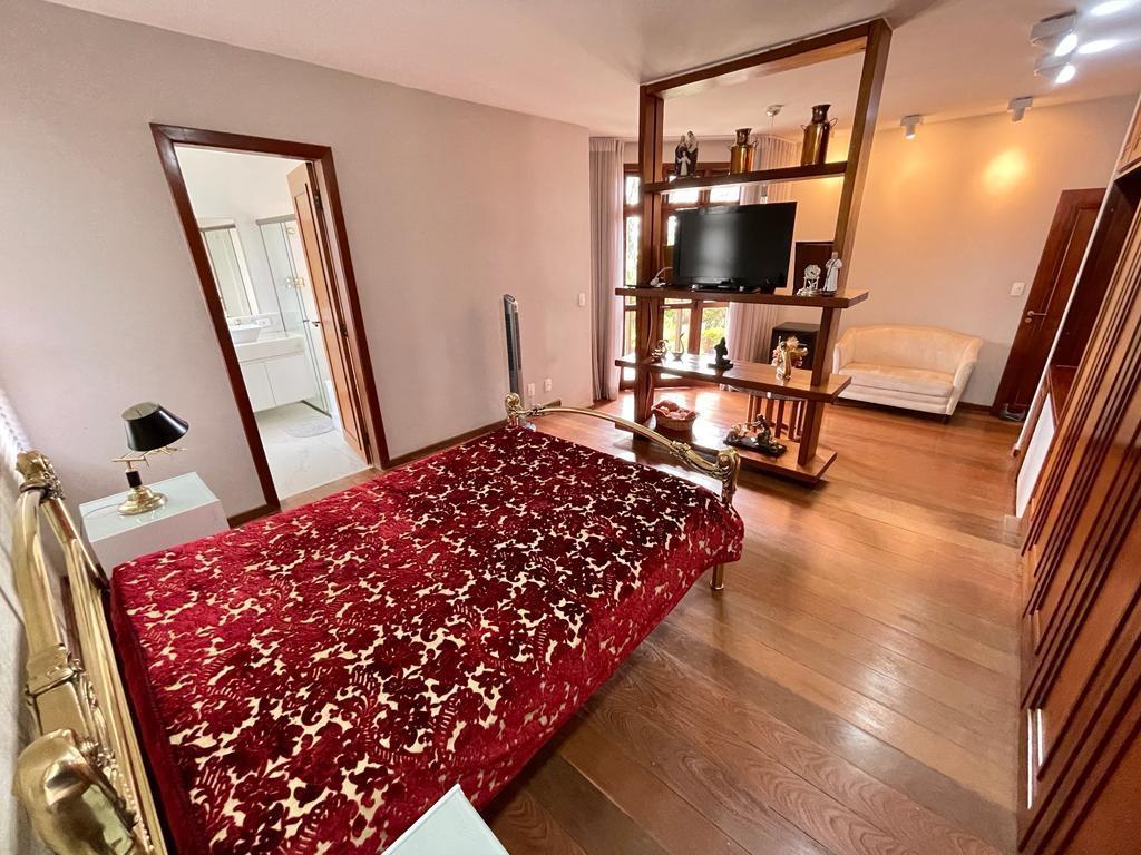 Casa, Bandeirantes (pampulha), 4 Quartos, 8 Vagas, 2 Suítes