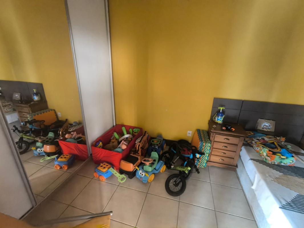 Casa, Bosque do Jambreiro, 5 Quartos, 2 Vagas, 3 Suítes