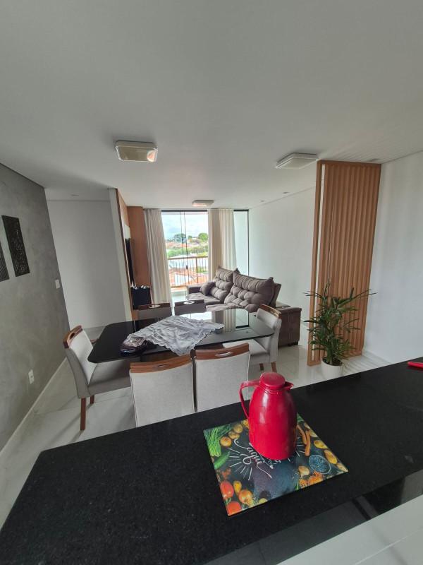 Apartamento, Centro, 3 Quartos, 2 Vagas, 1 Suíte