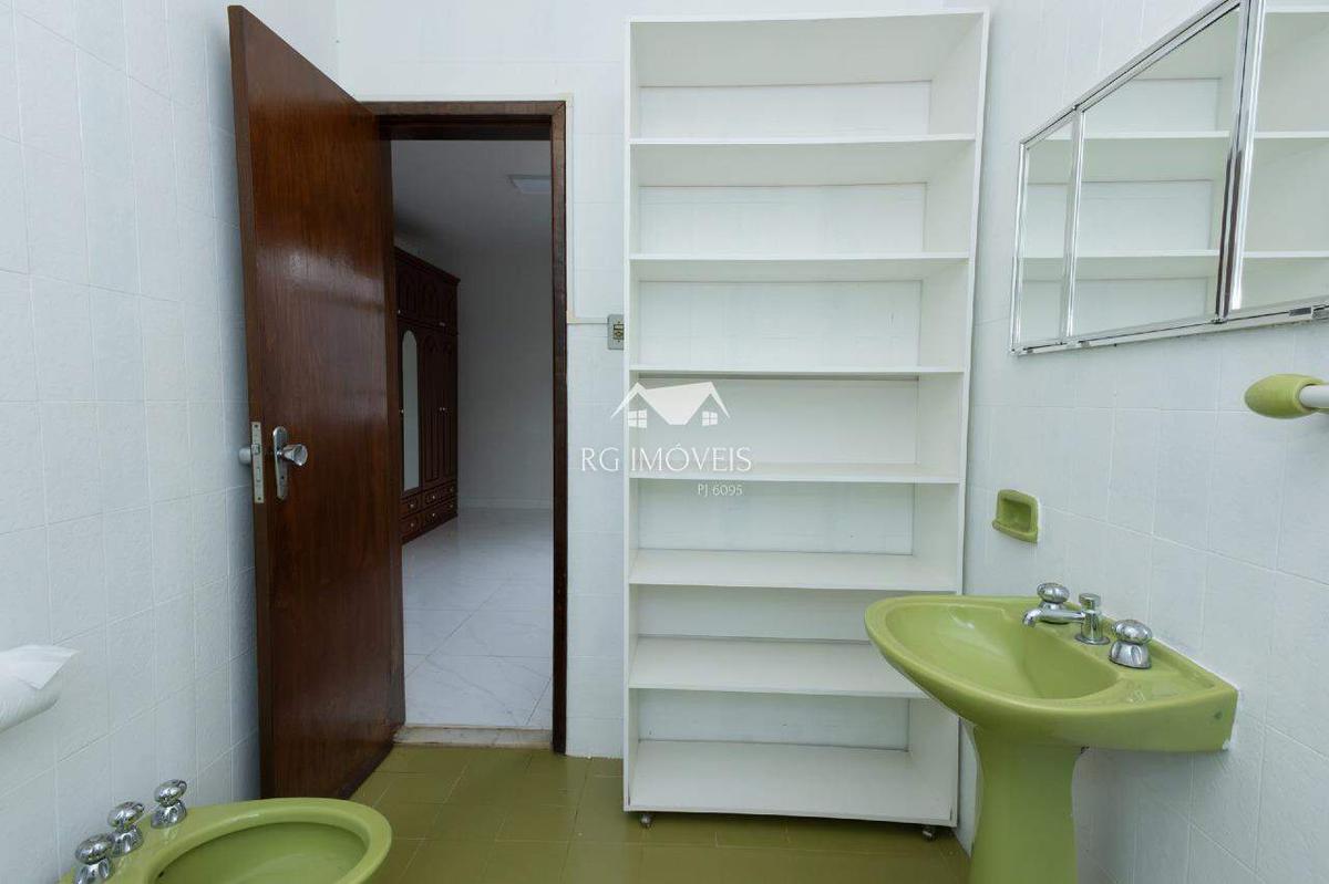 Casa, Miramar (barreiro), 3 Quartos, 5 Vagas, 1 Suíte