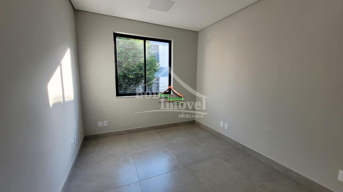 Sala, Centro, 0 Quarto, 0 Vaga