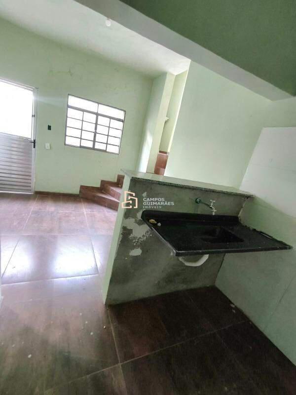 Casa, Santa Helena, 1 Quarto, 1 Vaga