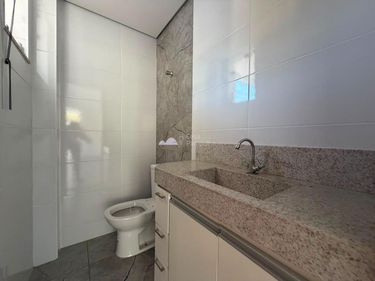 Casa, Candelária, 3 Quartos, 2 Vagas, 1 Suíte