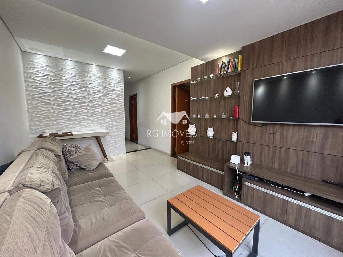 Casa, Eldorado, 3 Quartos, 3 Vagas, 1 Suíte