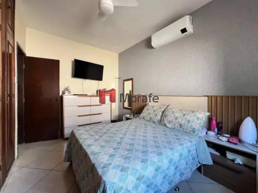 Casa, Itapoã, 4 Quartos, 2 Vagas, 1 Suíte