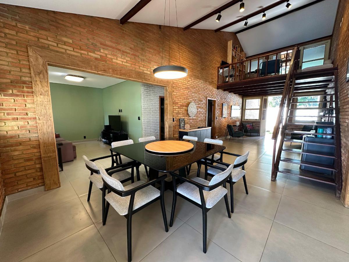 Casa, São Luiz (pampulha), 4 Quartos, 6 Vagas, 3 Suítes