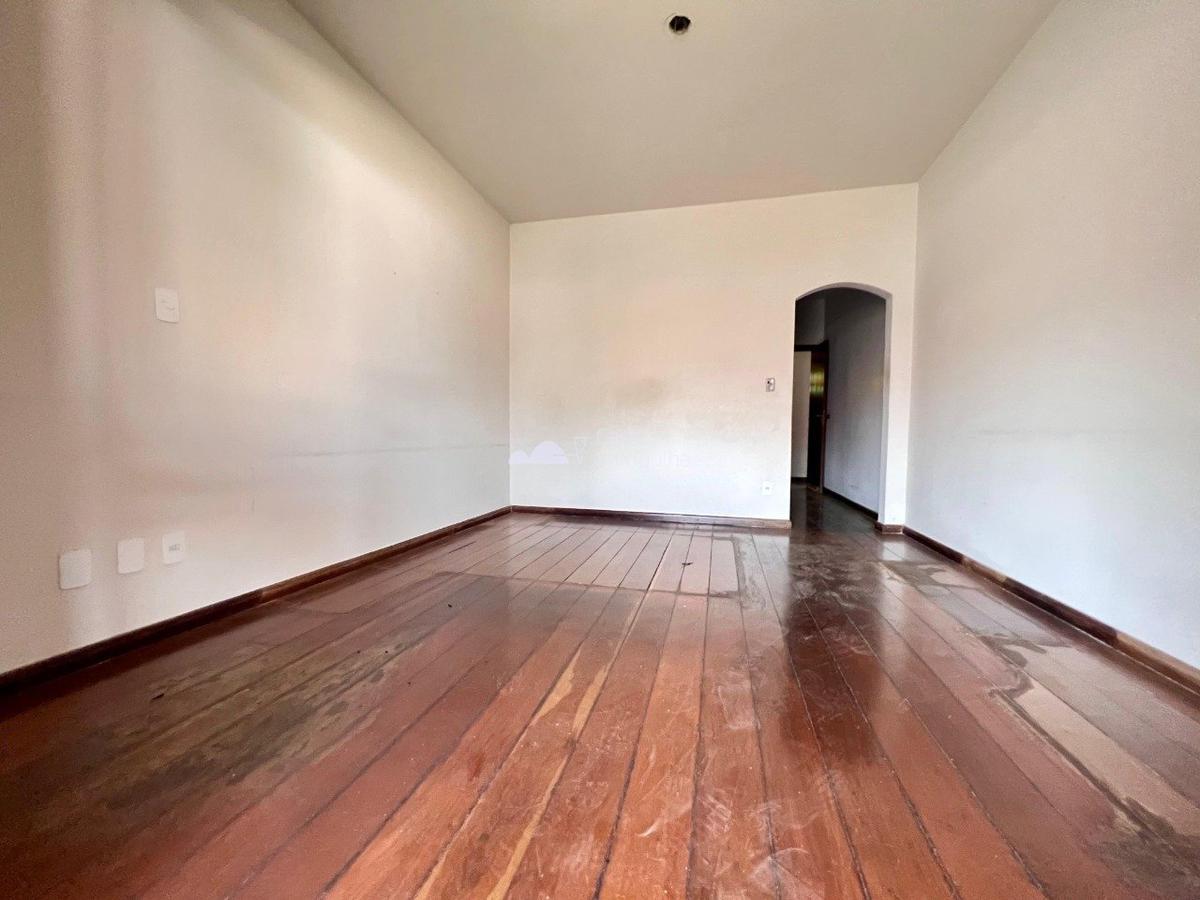 Casa, Santa Amélia, 5 Quartos, 5 Vagas, 2 Suítes