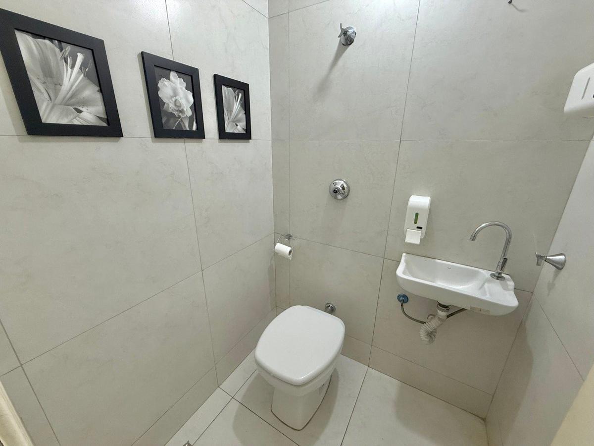 Andar, São José, 0 Quarto, 0 Vaga