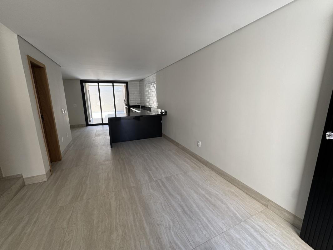 Casa, Jaraguá, 4 Quartos, 3 Vagas, 1 Suíte